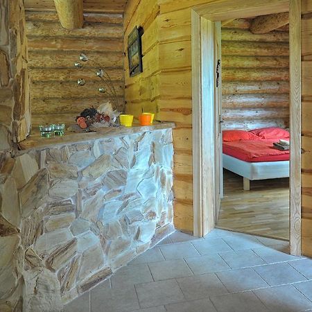 Dom Pod Sosnami Villa Gryżyna Exteriör bild